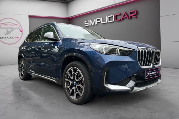 BMW X1 U11