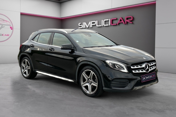 MERCEDES GLA