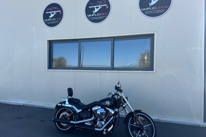 HARLEY DAVIDSON  SOFTAIL BREAKOUT 