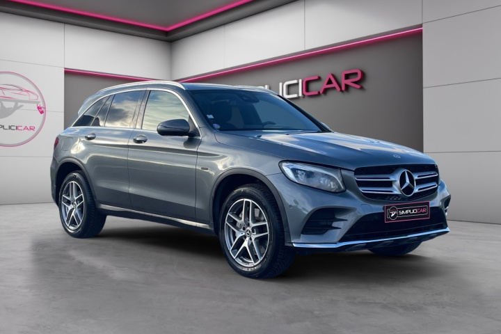 MERCEDES GLC